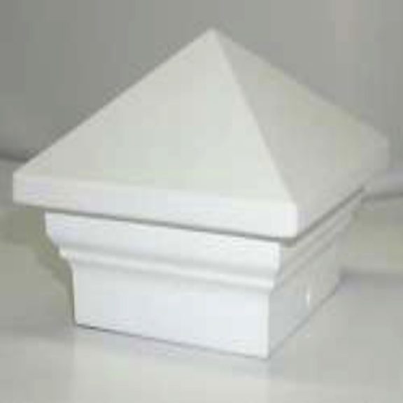 Sirius Pyramid Post Cap