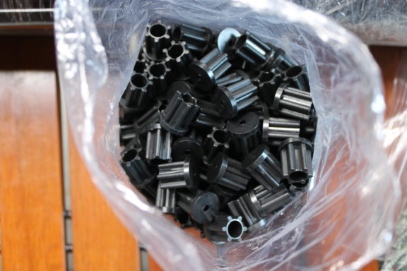 3/4in O.D Round Baluster Connector (level Connector) 2 Colors - Image 3